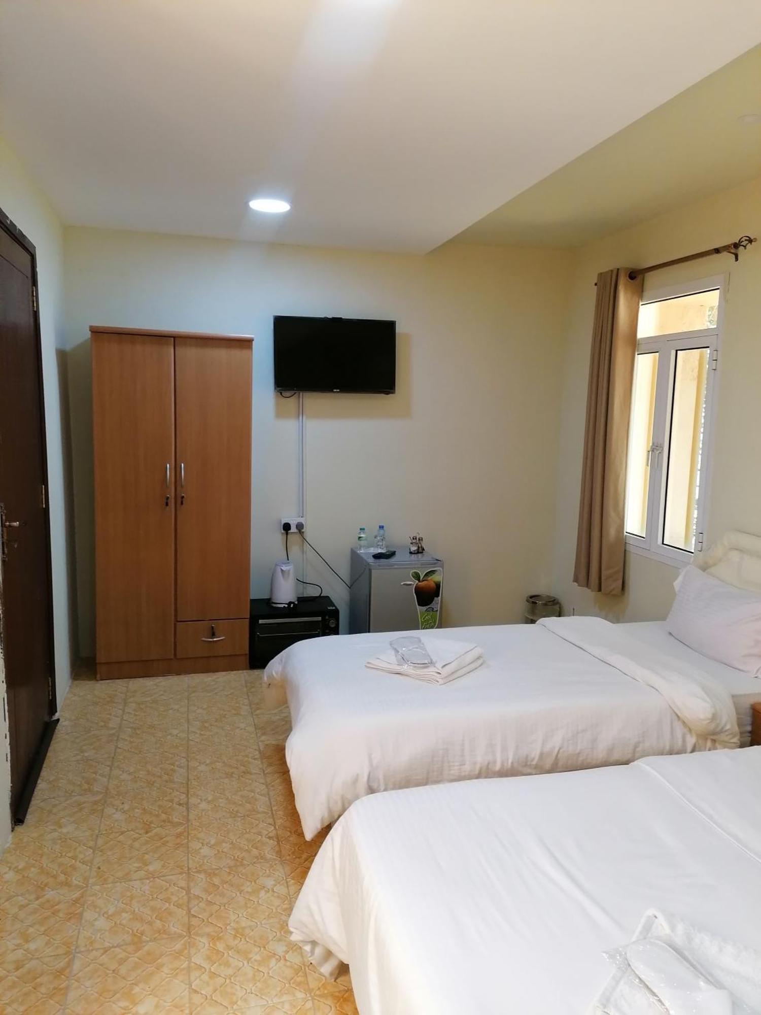 Alshumukh Guesthouse Al Ghalilah Zimmer foto
